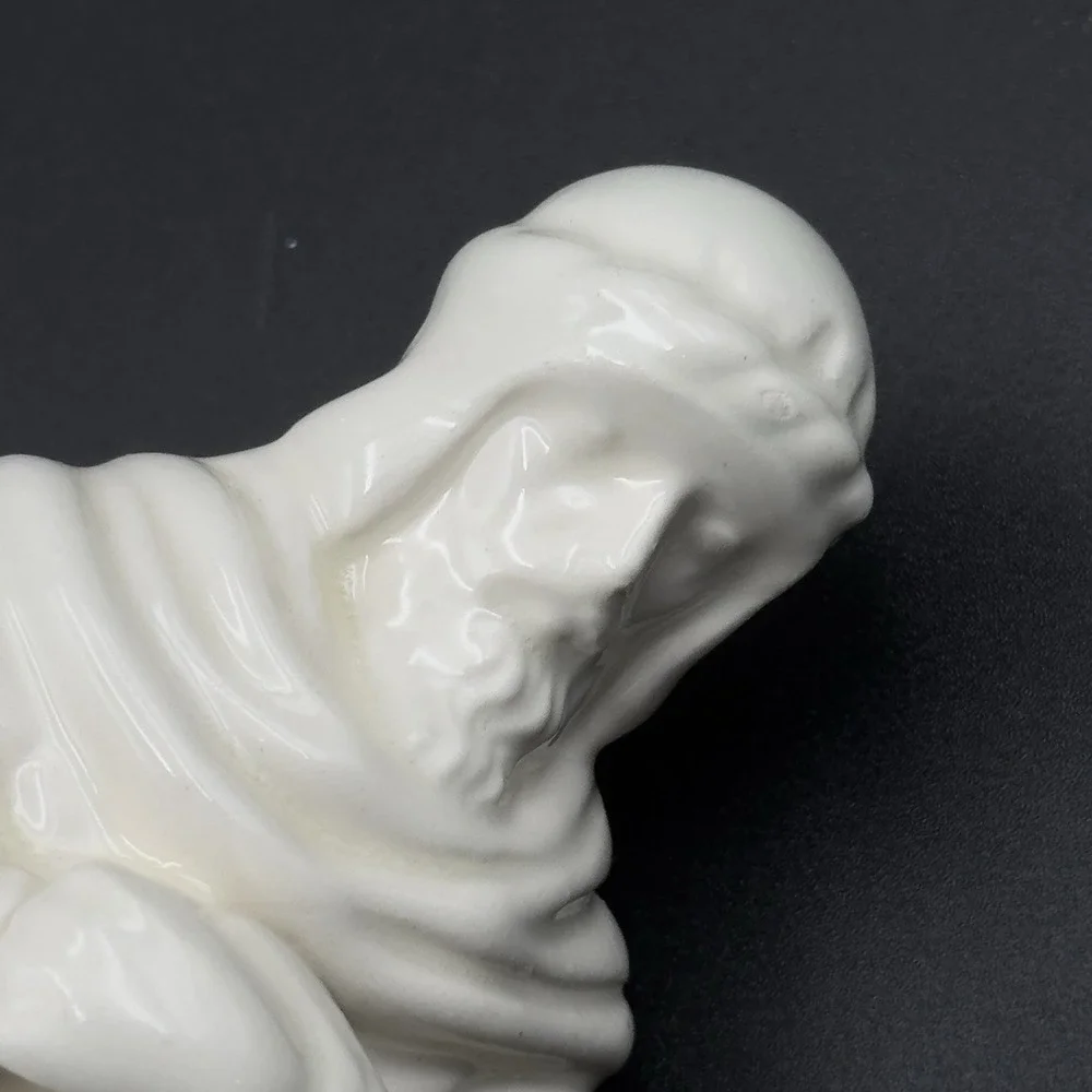 Holland Mold this vintage